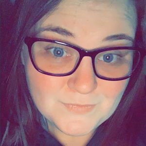 Meet your Posher, Ashly